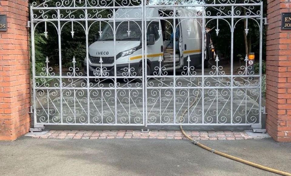 Commercial Gate Restoration